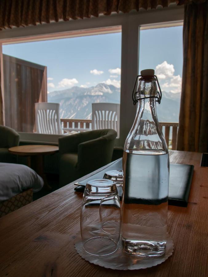 Hotel-Restaurant Le Mont Paisible, Crans-Montana Exteriér fotografie